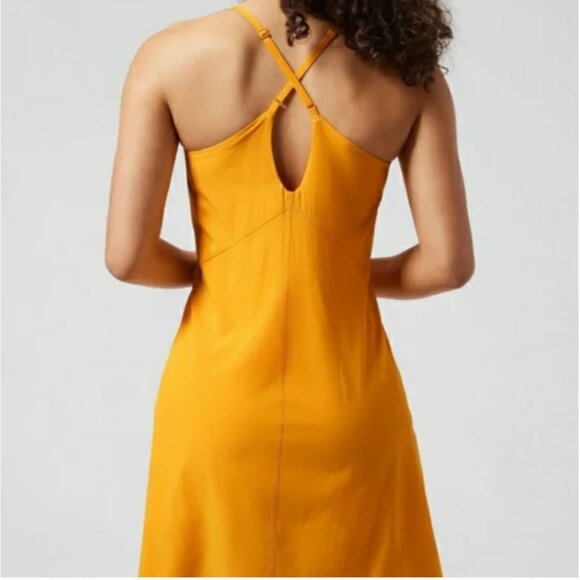 Athleta Infinity Dress - Picture 2 of 6